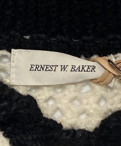 ERNEST W.BAKER（アーネストダブルベーカー）ERNEST W.BAKER (アーネストダブルベーカー) Crochet contrast pocket cardigan ホワイト×ブラック サイズ:Mの古着・服飾アイテム