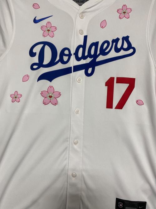 NIKE（ナイキ）NIKE (ナイキ) 村上隆 (ムラカミタカシ) Major League Baseball game shirt ホワイト サイズ:XLの古着・服飾アイテム