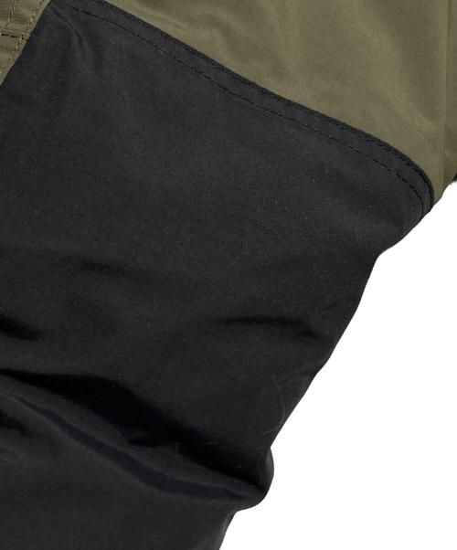 THE NORTH FACE（ザ ノース フェイス）THE NORTH FACE (ザ ノース フェイス) Mountain Down Jacket グリーン×ブラック サイズ:Mの古着・服飾アイテム