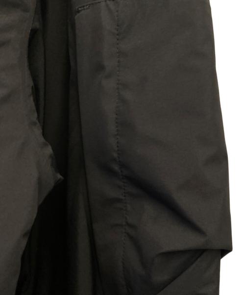 Y-3（ワイスリー）Y-3 (ワイスリー) GTX PADDED HOODED JACKET ブラック サイズ:Ｍの古着・服飾アイテム
