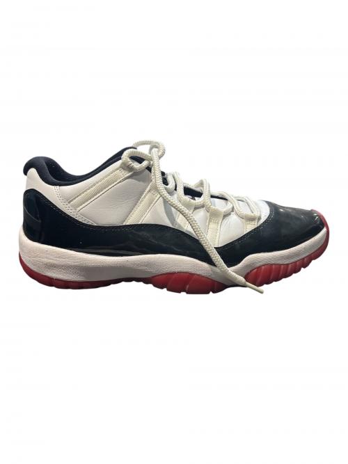 NIKE（ナイキ）NIKE (ナイキ) Air Jordan 11 Low 