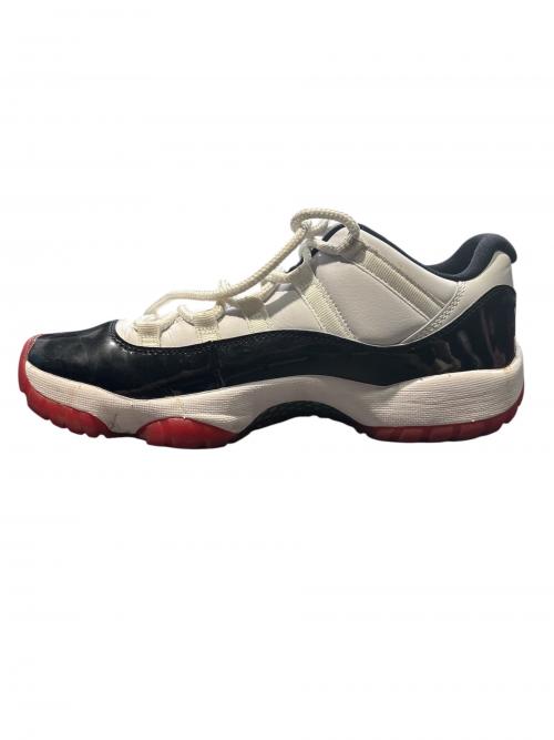 NIKE（ナイキ）NIKE (ナイキ) Air Jordan 11 Low 