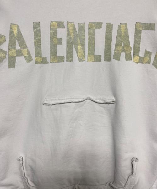 BALENCIAGA（バレンシアガ）BALENCIAGA (バレンシアガ) TAPE Type クラッシュ加工パーカー ホワイト サイズ:XSの古着・服飾アイテム