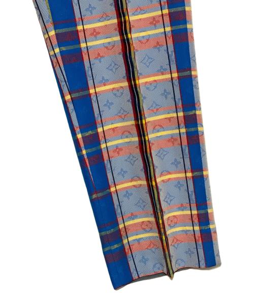 LOUIS VUITTON（ルイ ヴィトン）LOUIS VUITTON (ルイ ヴィトン) Cigarette-style long pants with beaded snake patch マルチカラー サイズ:38の古着・服飾アイテム