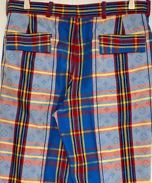 LOUIS VUITTON（ルイ ヴィトン）LOUIS VUITTON (ルイ ヴィトン) Cigarette-style long pants with beaded snake patch マルチカラー サイズ:38の古着・服飾アイテム