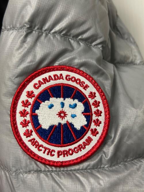 CANADA GOOSE（カナダグース）CANADA GOOSE (カナダグース) Crofton Hoody(クロフトン フーディー) シルバー サイズ:XLの古着・服飾アイテム