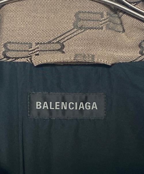 BALENCIAGA（バレンシアガ）BALENCIAGA (バレンシアガ) BB Logo Monogram Puffer Jacket カーキ サイズ:44の古着・服飾アイテム