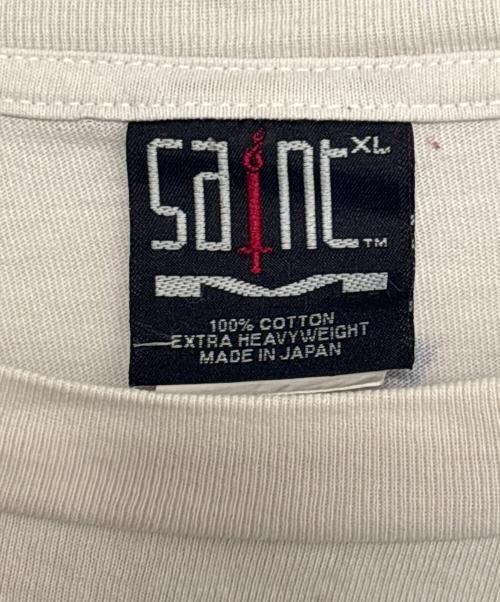 SAINT MICHAEL（セントマイケル）SAINT MICHAEL (セントマイケル) 村上隆 (ムラカミタカシ) GRAFF TEE KAIKAIKIKI STM × TM ホワイト サイズ:XLの古着・服飾アイテム