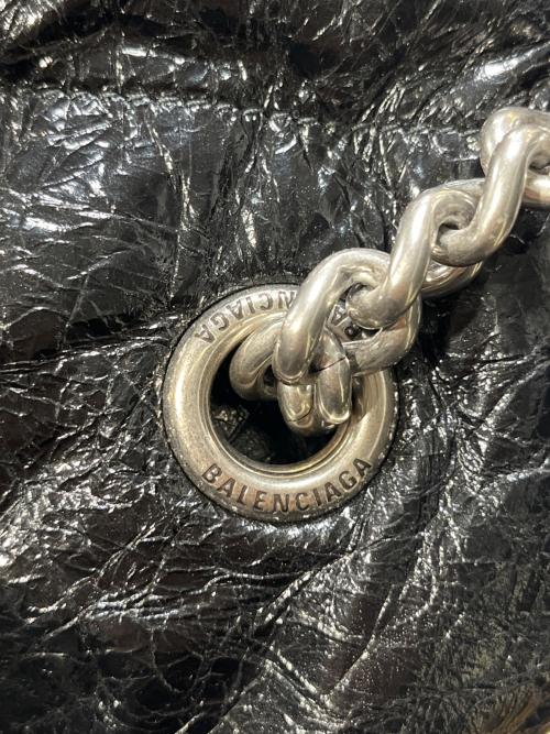 BALENCIAGA（バレンシアガ）BALENCIAGA (バレンシアガ) Crush ミディアム トートバッグ ブラック サイズ:ミディアムの古着・服飾アイテム