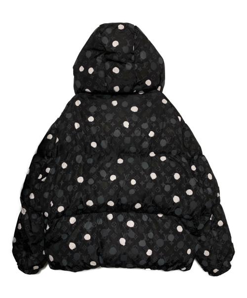 LOUIS VUITTON（ルイ ヴィトン）LOUIS VUITTON (ルイ ヴィトン) 草間彌生 (クサマヤヨイ) 23SS×草間彌生 モノグラムナイロンダウンジャケット ブラック サイズ:56の古着・服飾アイテム