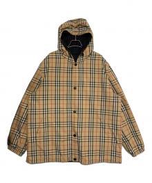 BURBERRY（バーバリー）の古着「Checked Reversible Hooded Jacket」｜ベージュ