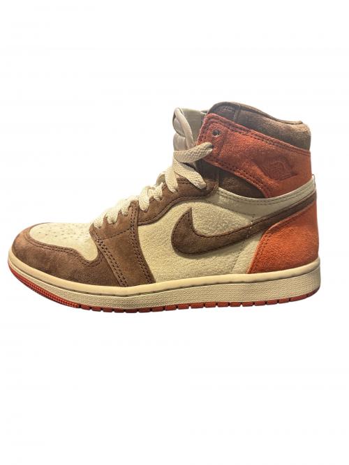 NIKE（ナイキ）NIKE (ナイキ) Air Jordan 1 High OG 