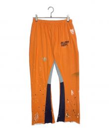GALLERY DEPT（ギャラリー デプト）の古着「FLARE PAINTED SWEAT PANT」｜オレンジ