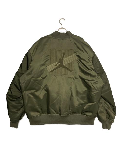 JORDAN（ジョーダン）JORDAN (ジョーダン) UNDEFEATED (アンディフィーテッド) Bomber Jacket カーキ サイズ:2XLの古着・服飾アイテム