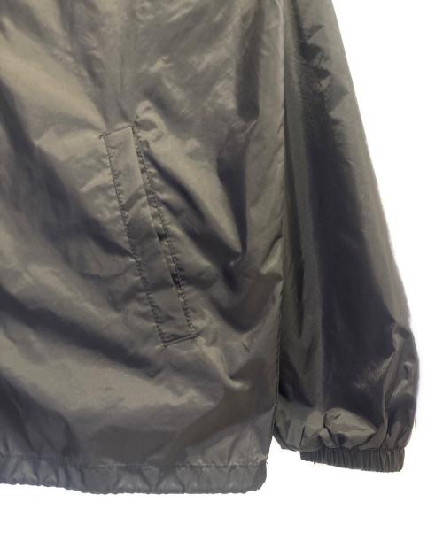 CDG（シーディージー）CDG (シーディージー) CDG バックロゴ プリントコーチジャケット ブラック サイズ:Sの古着・服飾アイテム