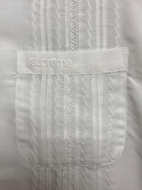 SUPREME（シュプリーム）Supreme (シュプリーム) Pintuck S/S Shirt ホワイト サイズ:Mの古着・服飾アイテム