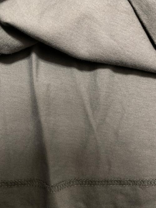 FOG ESSENTIALS（フィアオブゴッド エッセンシャル）FOG ESSENTIALS (フィアオブゴッド エッセンシャル) 90'S FIT T－SHIRT オリーブ サイズ:Sの古着・服飾アイテム