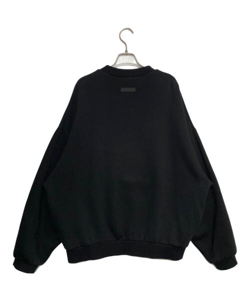 FOG ESSENTIALS（フィアオブゴッド エッセンシャル）FOG ESSENTIALS (フィアオブゴッド エッセンシャル) プルオーバー スウェット ブラック サイズ:Mの古着・服飾アイテム