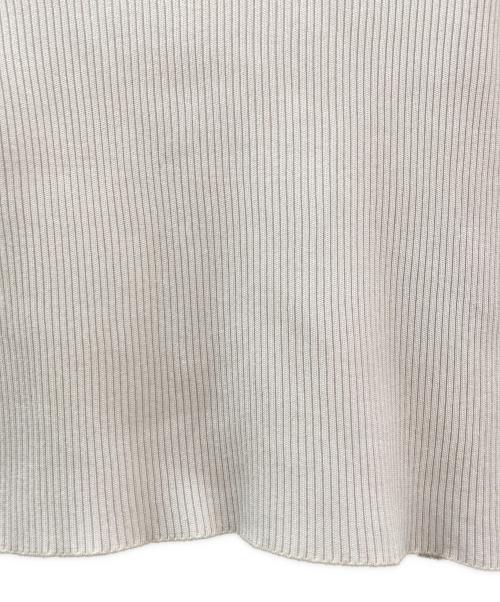 CFCL（シーエフシーエル）CFCL (シーエフシーエル) PORTRAIT SHORT SLEEVE TOP ホワイト サイズ:Fの古着・服飾アイテム