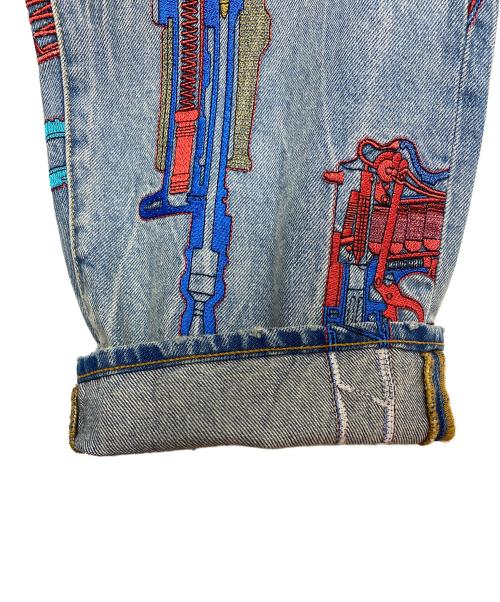 SUPREME（シュプリーム）Supreme (シュプリーム) Guns Embroidered Loose Fit Jean ( ガンズ エンブロイダード ルーズ フィット ジーン ) スカイブルー サイズ:32の古着・服飾アイテム