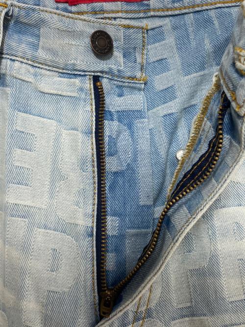 SUPREME（シュプリーム）Supreme (シュプリーム) 26SS Repeat Jacquard Double Knee Denim Short スカイブルー サイズ:32の古着・服飾アイテム