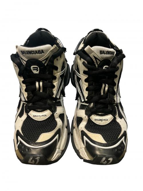 BALENCIAGA（バレンシアガ）BALENCIAGA (バレンシアガ) RUNNER ブラック×ホワイト サイズ:42の古着・服飾アイテム