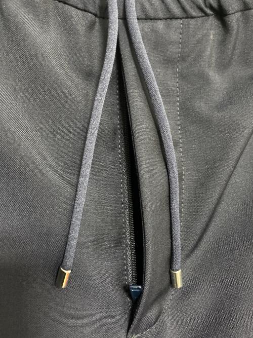 VALENTINO（ヴァレンティノ）VALENTINO (ヴァレンティノ) イージーパンツ ネイビー サイズ:52の古着・服飾アイテム