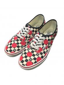 VALENTINO×VANS（ヴァレンティノ×ヴァンズ）の古着「AUTHENTIC」｜ホワイト×レッド