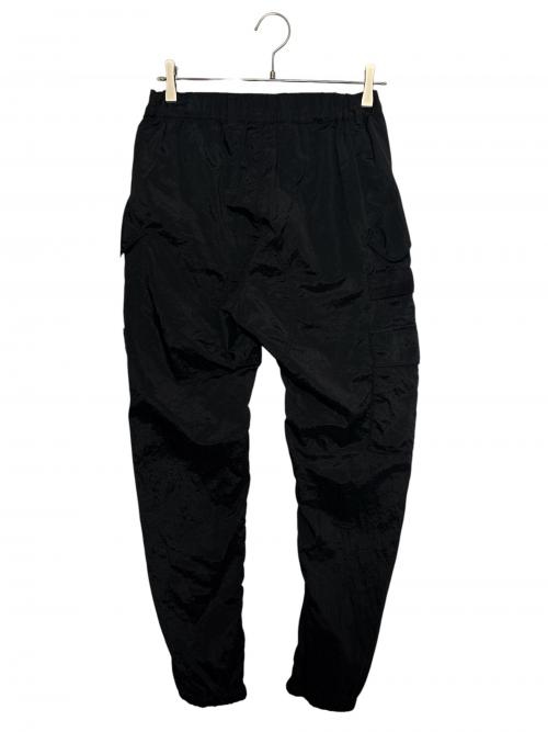 STONE ISLAND（ストーンアイランド）STONE ISLAND (ストーンアイランド) NYLON METAL IN ECONYL Front Zip Cargo Pants ブラック サイズ:W28の古着・服飾アイテム