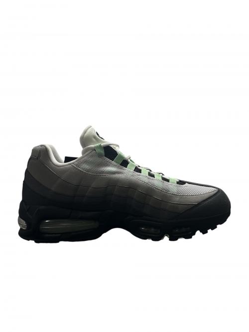 NIKE（ナイキ）NIKE (ナイキ) AIR MAX 95 BIG BUBBLE グレー サイズ:29の古着・服飾アイテム