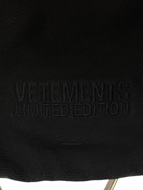 VETEMENTS（ヴェトモン）VETEMENTS (ヴェトモン) TRIPLE BIKER CROSS LOGO HOODIE ( トリプル バイカー クロス ロゴ フーディー ) ブラック サイズ:Sの古着・服飾アイテム