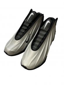 NIKE（ナイキ）の古着「GT Future "Metallic Silver"」｜シルバー×ブラック