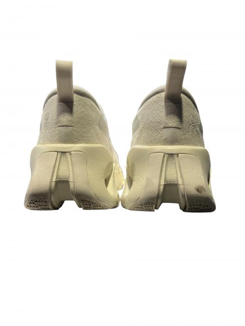 on（オン）On (オン) KITH (キス) K-Tech 1 