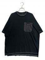 PRADAプラダ）の古着「22SS トライアングルプレートナイロンポケットオーバーサイズ半袖Tシャツ」｜ブラック