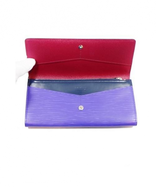 LOUIS VUITTON（ルイ ヴィトン）LOUIS VUITTON (ルイヴィトン) エピポルトフォイユ フロール レッド×パープル×ネイビー サイズ:- エピ M60455 TS2185の古着・服飾アイテム