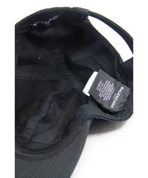 BALENCIAGA（バレンシアガ）BALENCIAGA (バレンシアガ) キャップ ブラックの古着・服飾アイテム