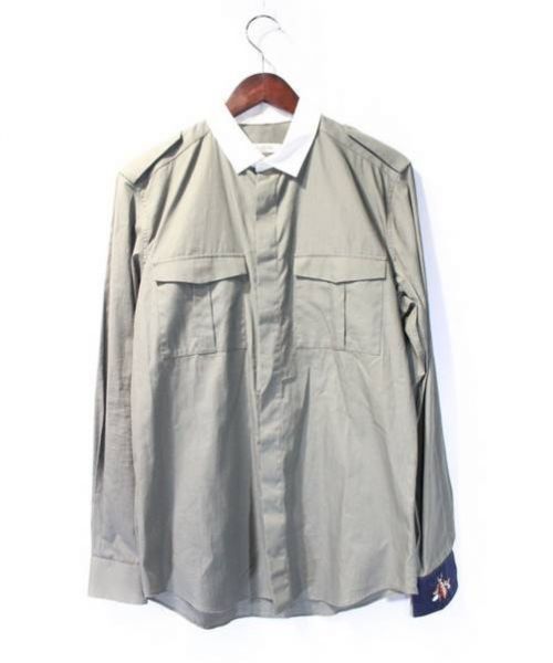 VALENTINO（ヴァレンティノ）VALENTINO (ヴァレンティノ) クレリックシャツ カーキ サイズ:39の古着・服飾アイテム