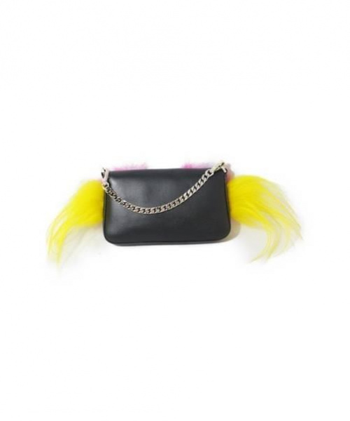FENDI（フェンディ）FENDI (フェンディ) ミニショルダーバッグ ブラック マイクロバケット レザーの古着・服飾アイテム