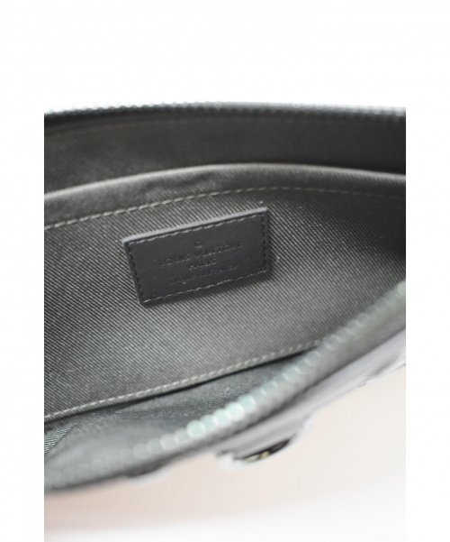 LOUIS VUITTON（ルイ ヴィトン）LOUIS VUITTON (ルイヴィトン) ヴィヴィエンヌポーチ ブラック サイズ:- 未使用品 モノグラム・エクリプス ポシェット・アポロ PMの古着・服飾アイテム