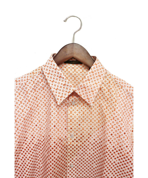 LOUIS VUITTON（ルイ ヴィトン）LOUIS VUITTON (ルイ・ヴィトン) モノグラムスターシャツ ホワイト サイズ:Ｌの古着・服飾アイテム