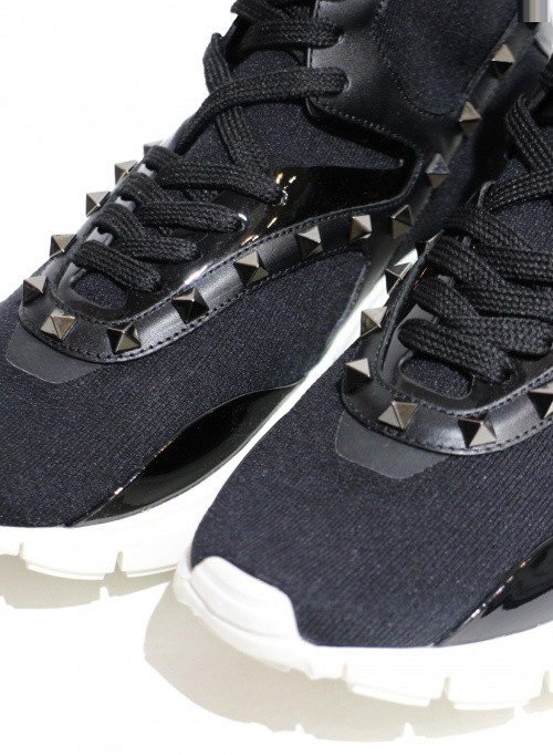 VALENTINO（ヴァレンティノ）VALENTINO (ヴァレンティノ) スタッズソックスニーカー サイズ:43 HYPEBEAST　ポップアップストア限定の古着・服飾アイテム
