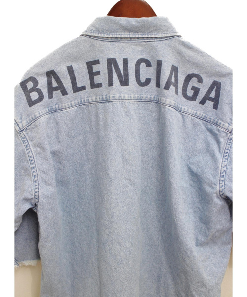 BALENCIAGA（バレンシアガ）BALENCIAGA (バレンシアガ) 19SS/ロゴショートスリーブデニムシャツ インディゴ サイズ:40の古着・服飾アイテム