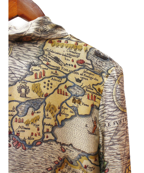 GUCCI（グッチ）GUCCI (グッチ) シルクボウタイシャツ/sea map ベージュ サイズ:44の古着・服飾アイテム