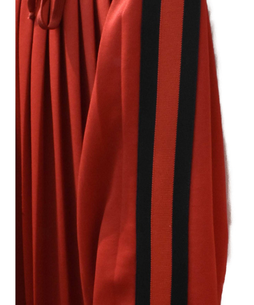GUCCI（グッチ）GUCCI (グッチ) プリーツジャージスカート レッド サイズ:Sの古着・服飾アイテム
