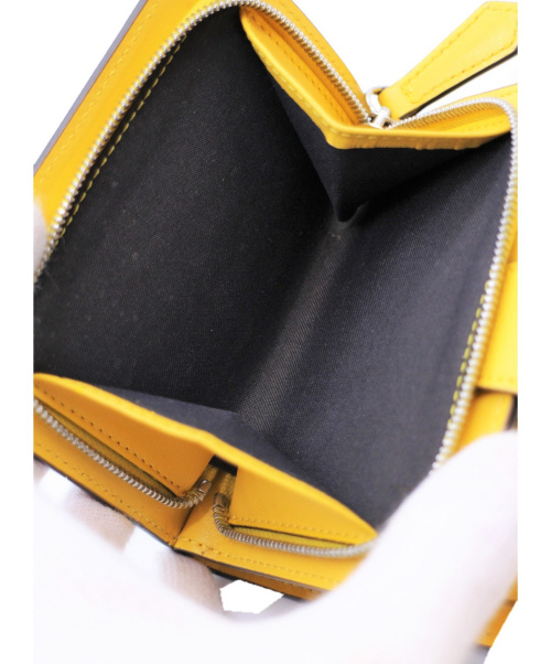 FENDI（フェンディ）FENDI (フェンディ) エフ イズ フェンディ 2つ折り財布 ブラウン サイズ:- 8M0386の古着・服飾アイテム
