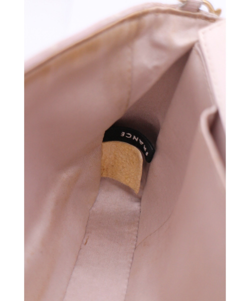CHANEL（シャネル）CHANEL (シャネル) チョコバー チェーンショルダーバッグ ピンクベージュ サイズ:- ニュートラベルラインの古着・服飾アイテム