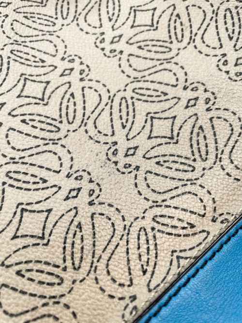 LOEWE（ロエベ）LOEWE (ロエベ) KITE BAG マルチカラー サイズ:-の古着・服飾アイテム
