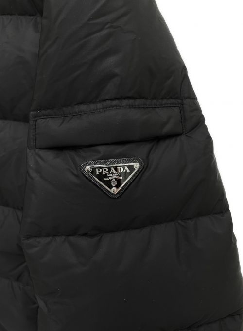 PRADA（プラダ）PRADA (プラダ) ロゴプレートダウンジャケット ブラック サイズ:46の古着・服飾アイテム