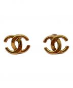 CHANELシャネル）の古着「ココマークピアス」