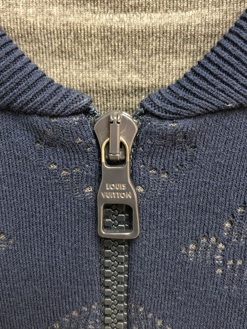 LOUIS VUITTON（ルイ ヴィトン）LOUIS VUITTON (ルイ ヴィトン) ドロップニードルモノグラムボンバー ネイビー サイズ:Mの古着・服飾アイテム
